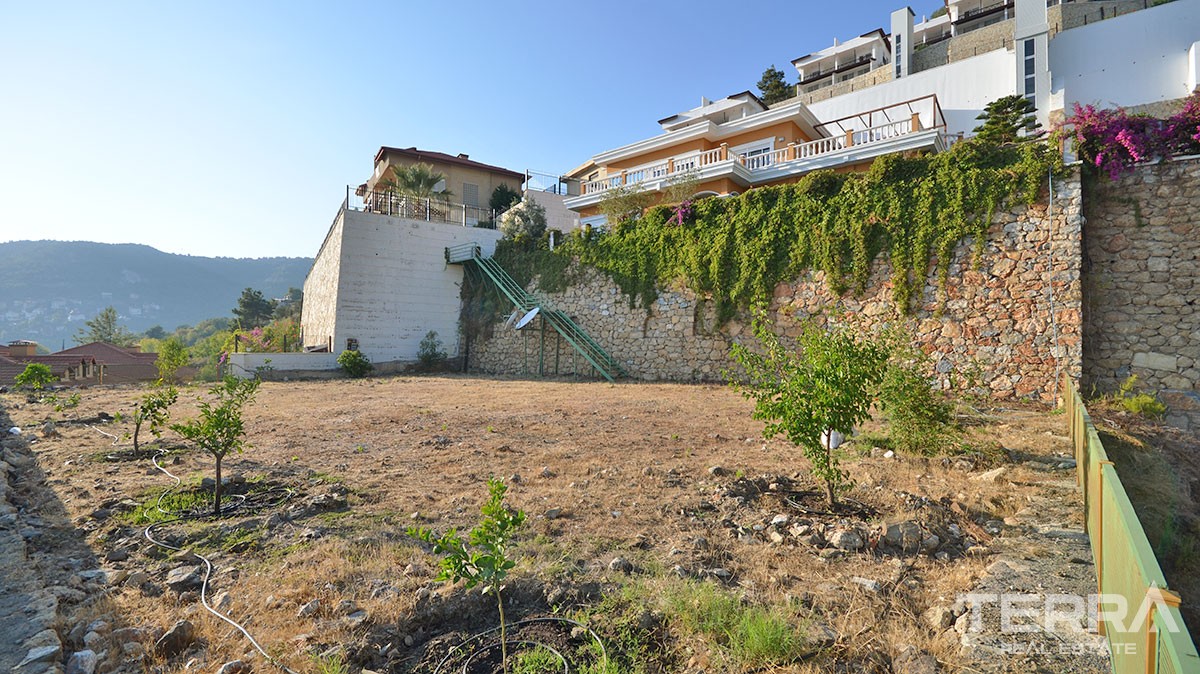 Fully furnished luxury villa for sale in Alanya Bektaş - 13023