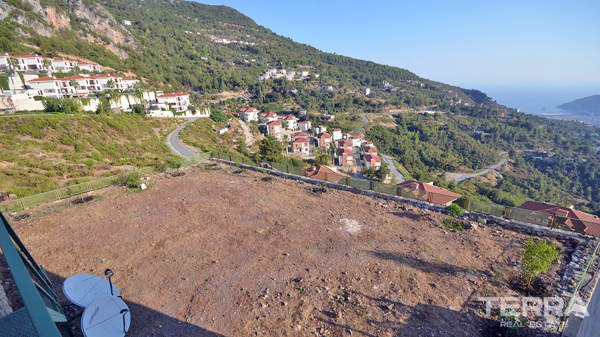 Fully furnished luxury villa for sale in Alanya Bektaş - 13027
