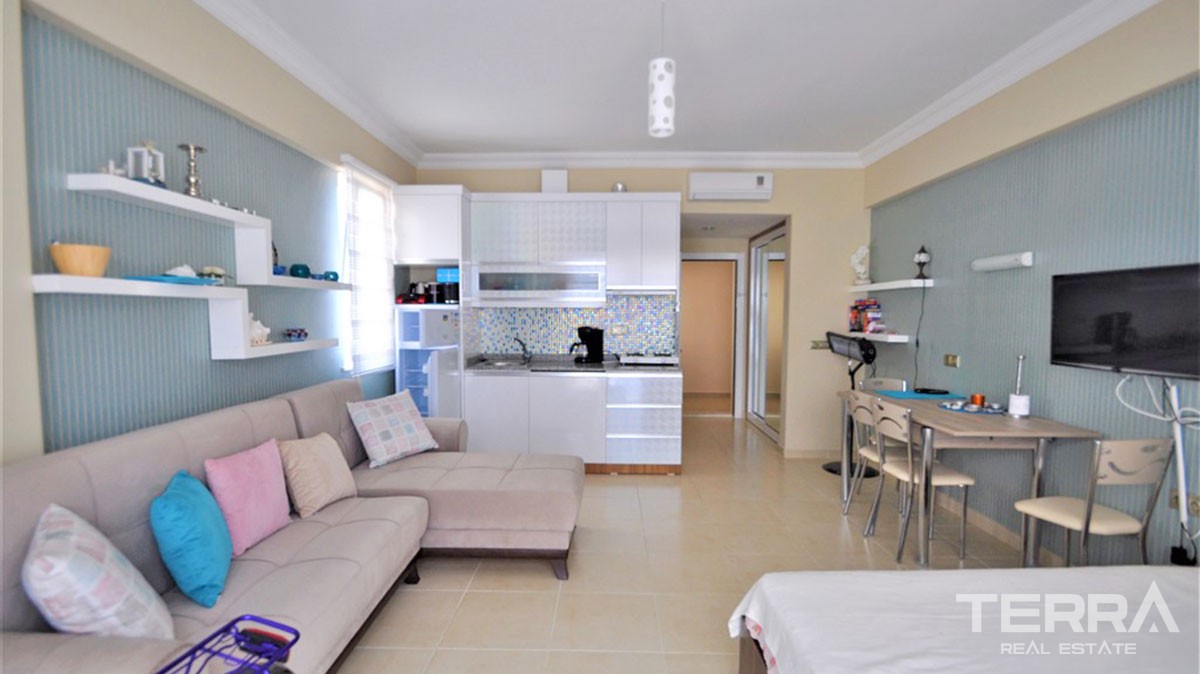 Furnished apartment at a very bargain price in Mahmutlar Alanya - 13158