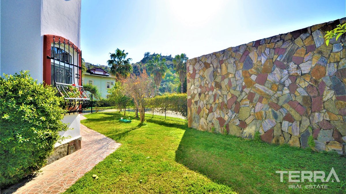5 Schlafzimmer Villa in einer gepflegten Villenanlage in Alanya - 13110