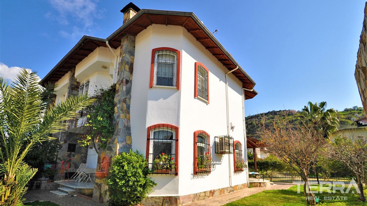 5 Schlafzimmer Villa in einer gepflegten Villenanlage in Alanya - 13111