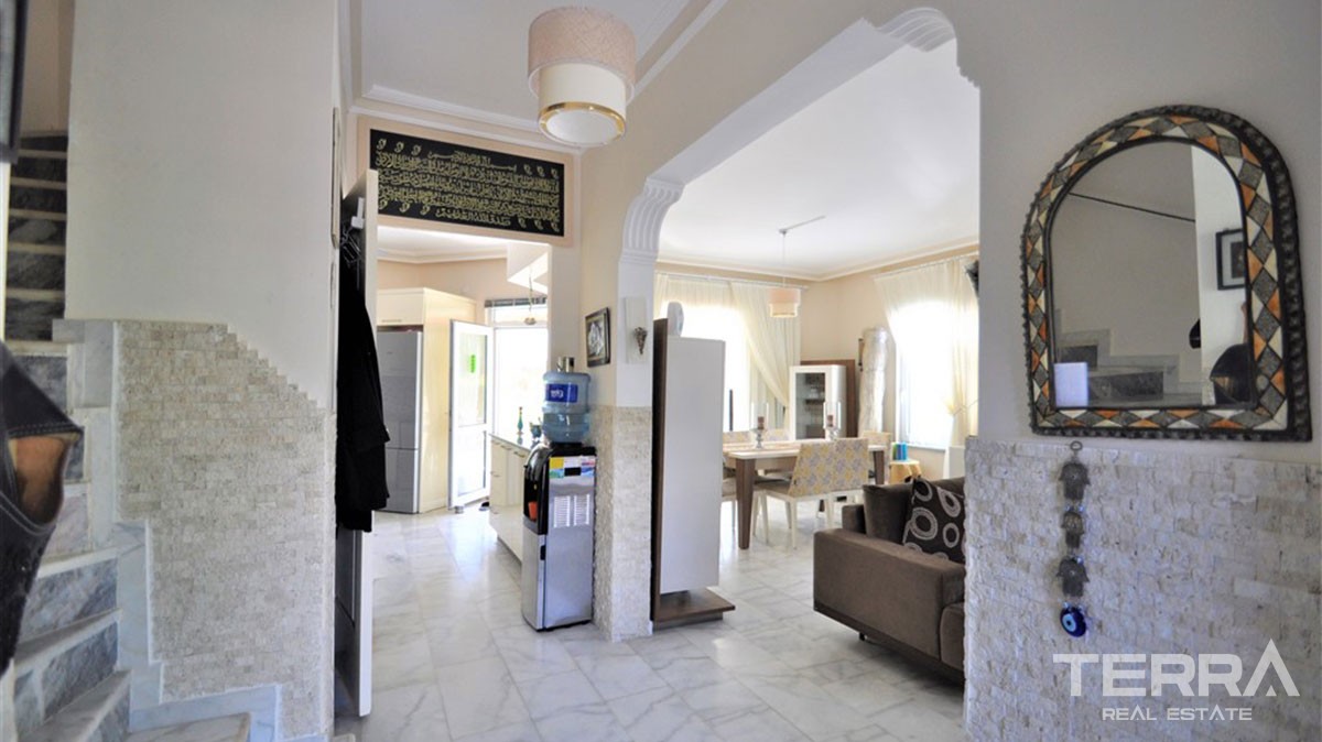 5 Schlafzimmer Villa in einer gepflegten Villenanlage in Alanya - 13115