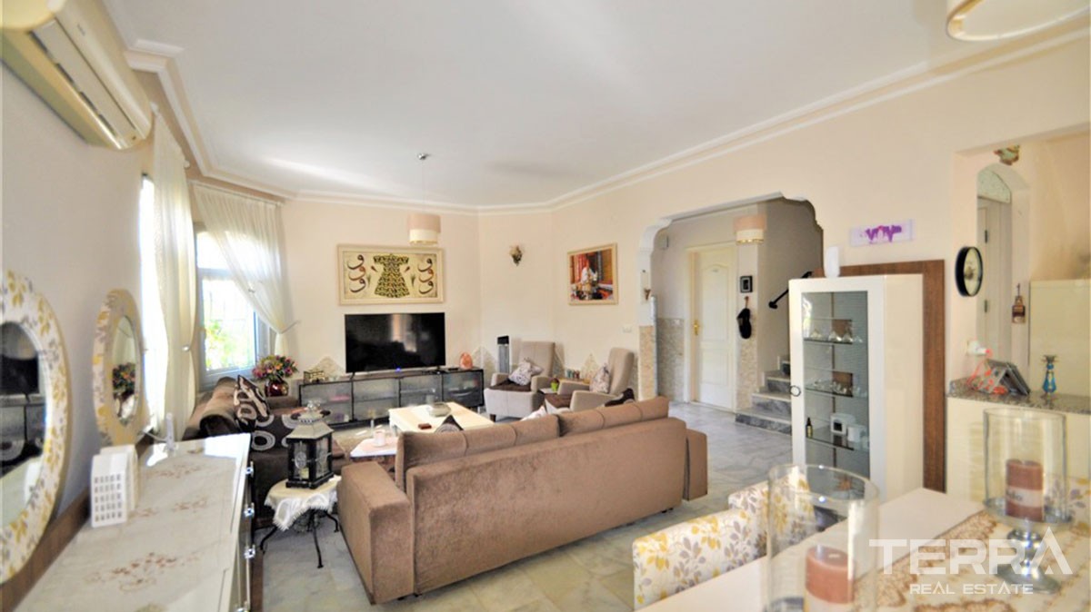 5 Schlafzimmer Villa in einer gepflegten Villenanlage in Alanya - 13118