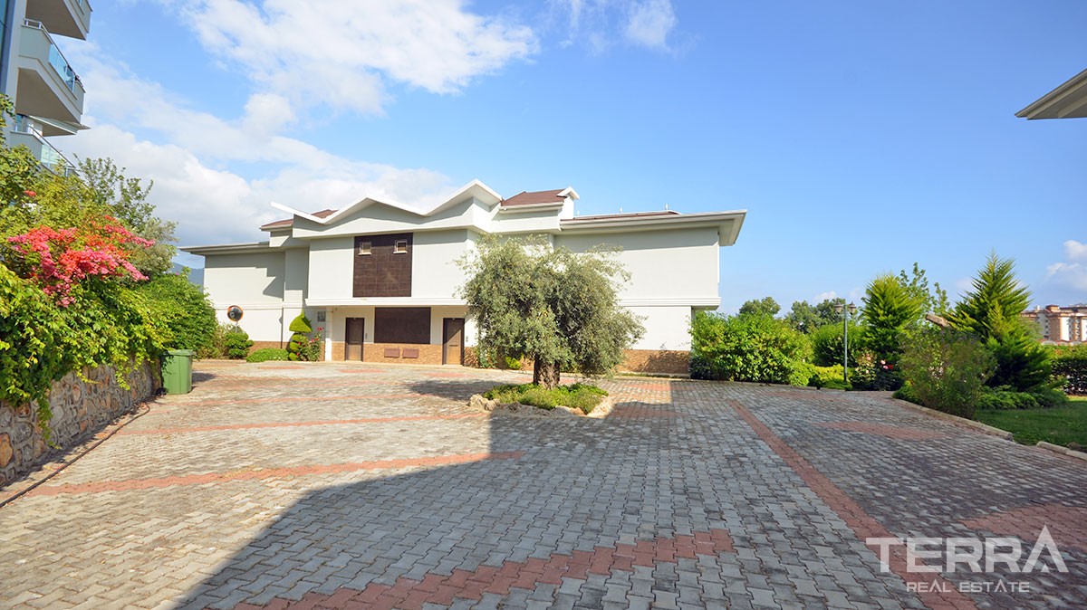 Semi detached villa for sale in Alanya at popular Olive City Complex - 13192