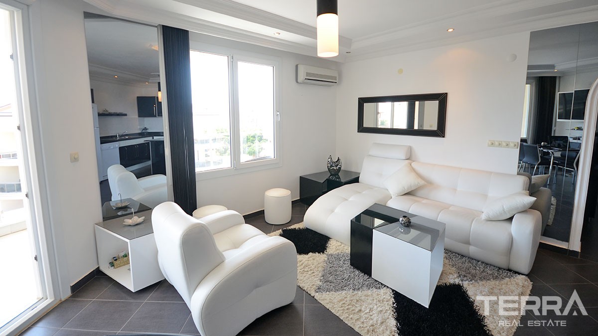 Geräumiges Penthouse zum Verkauf in Alanya Oba im Blumengarten - 13232