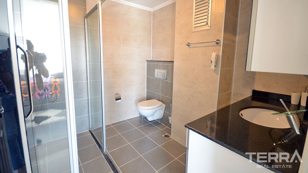Geräumiges Penthouse zum Verkauf in Alanya Oba im Blumengarten - 13255