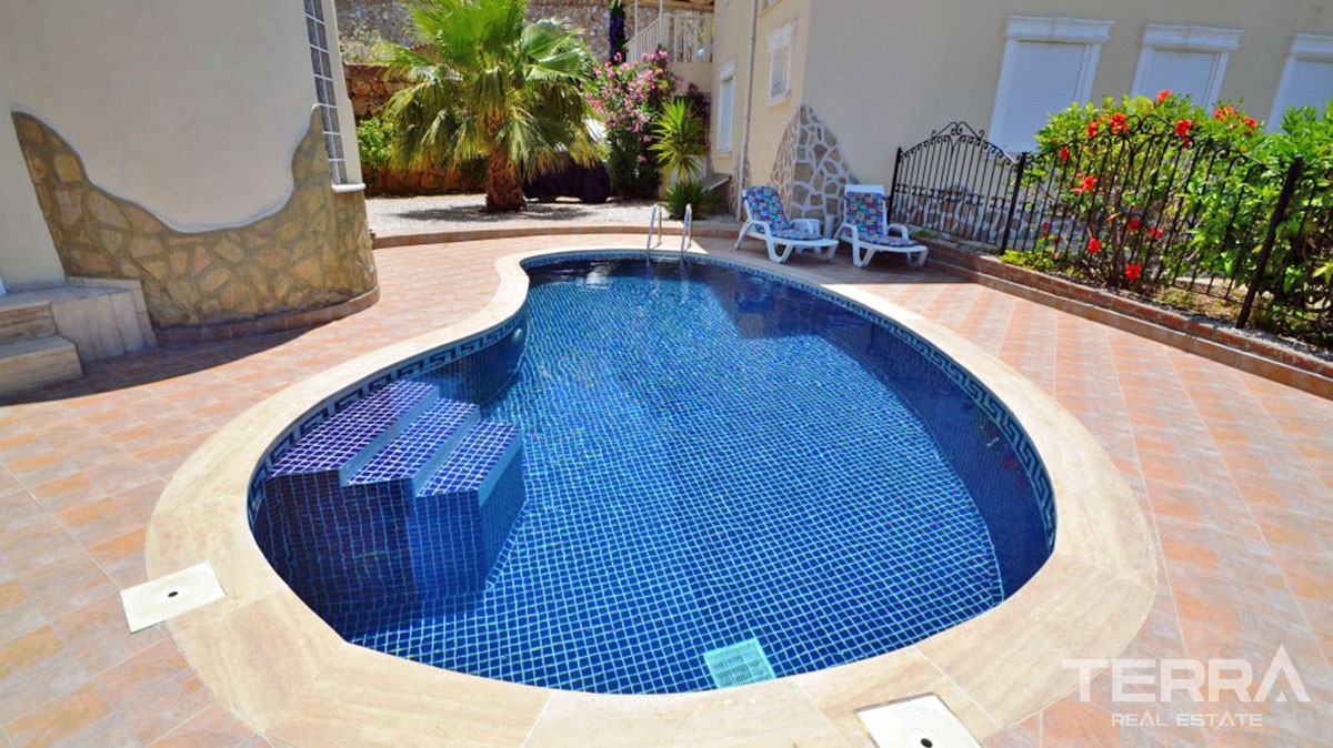 Komplett eingerichtete Villa zum Verkauf in Alanya Kargıcak mit tolle - 13388