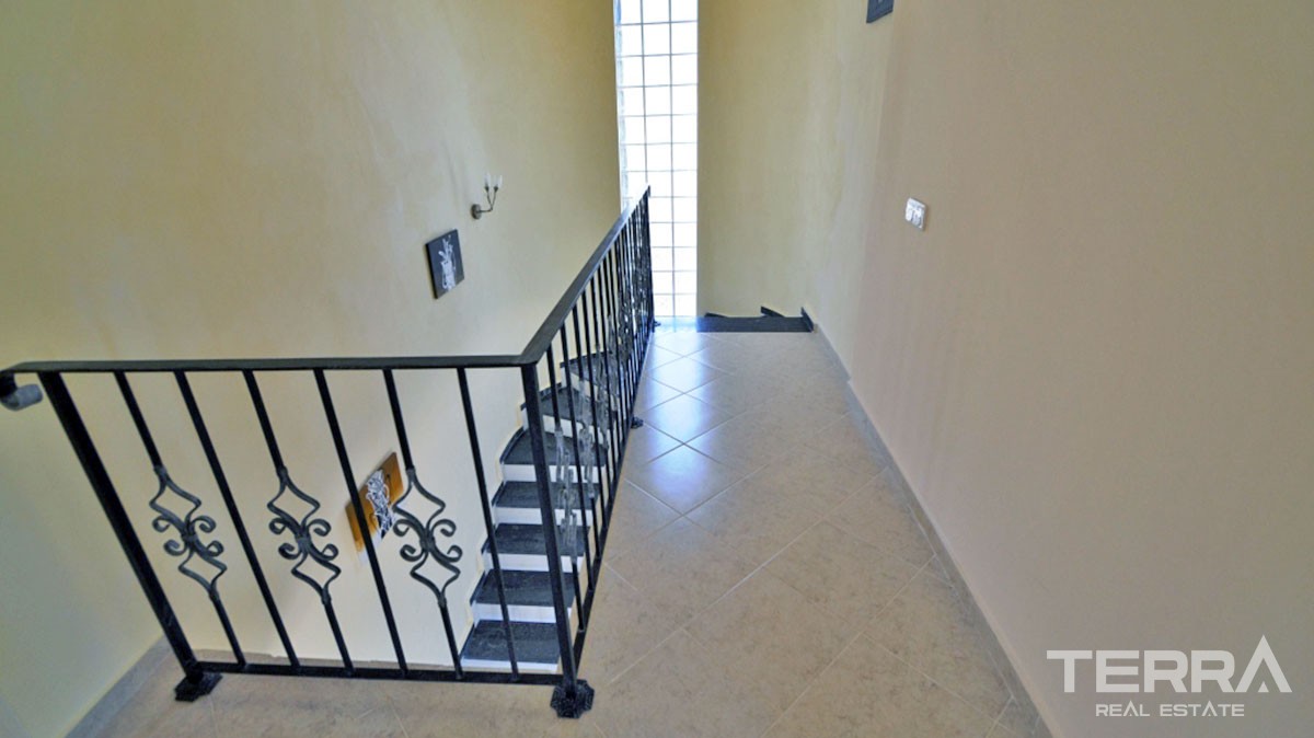 Komplett eingerichtete Villa zum Verkauf in Alanya Kargıcak mit tolle - 13400