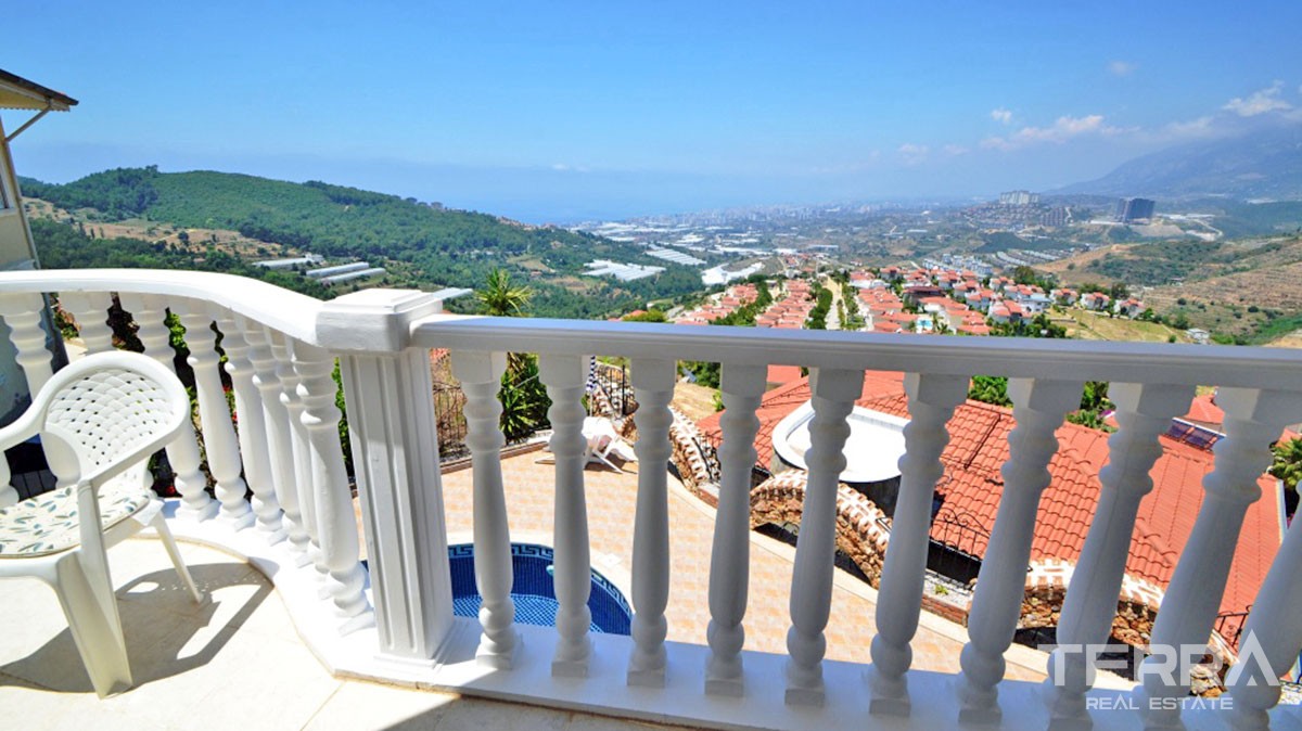 Komplett eingerichtete Villa zum Verkauf in Alanya Kargıcak mit tolle - 13402