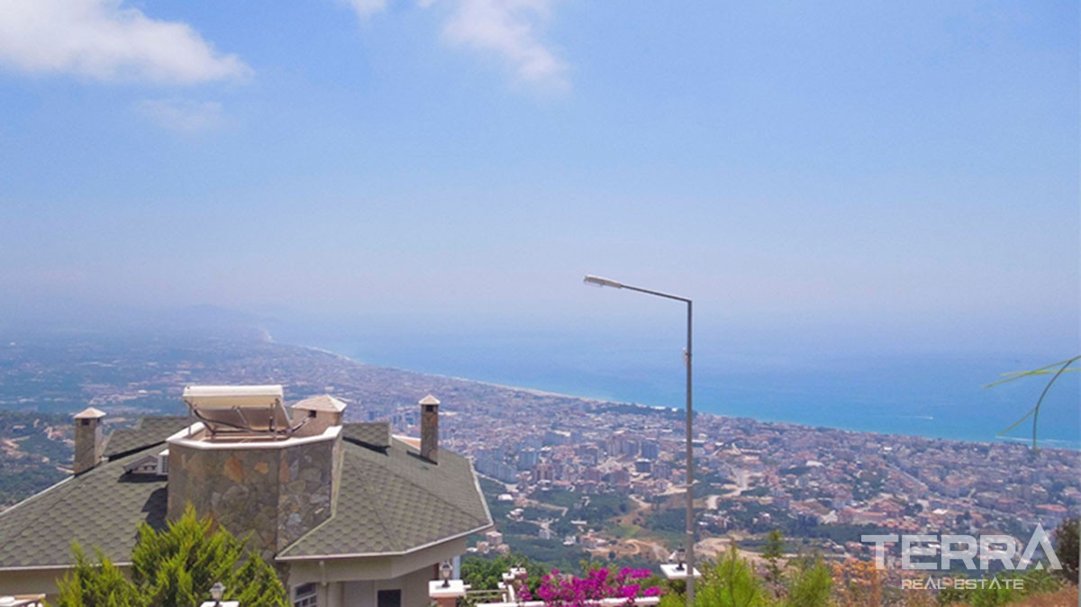 Fully Furnished Sea View Villa for Sale in Alanya with Modern Style - 13405