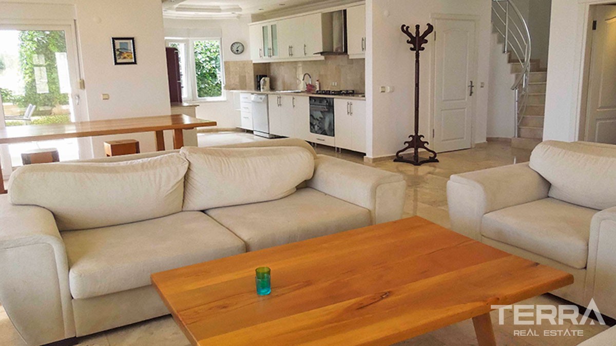 Fully Furnished Sea View Villa for Sale in Alanya with Modern Style - 13410