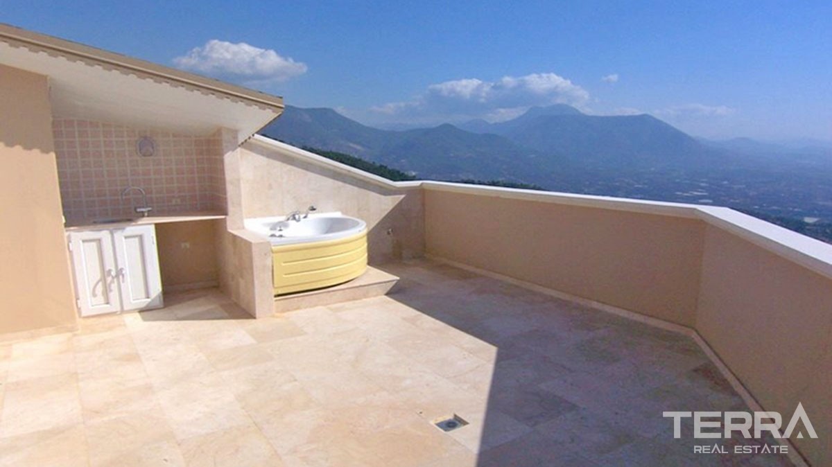 Fully Furnished Sea View Villa for Sale in Alanya with Modern Style - 13421