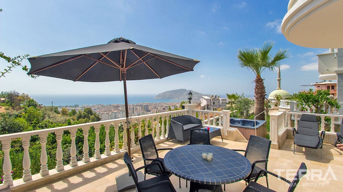 Fully Furnished Sea View Villa for Sale in Alanya, Cikcilli