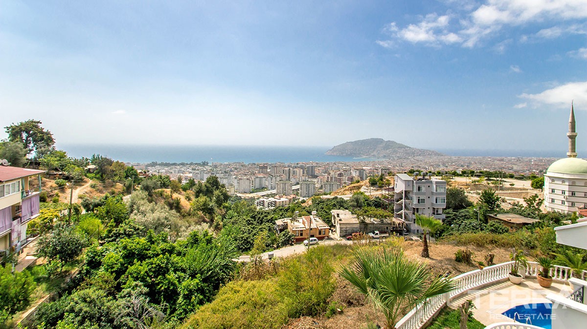 Fully Furnished Sea View Villa for Sale in Alanya, Cikcilli - 13696