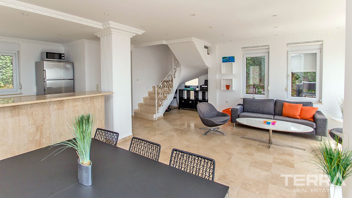 Fully Furnished Sea View Villa for Sale in Alanya, Cikcilli - 13697