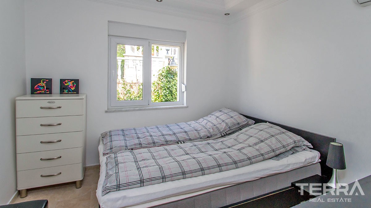 Fully Furnished Sea View Villa for Sale in Alanya, Cikcilli - 13704