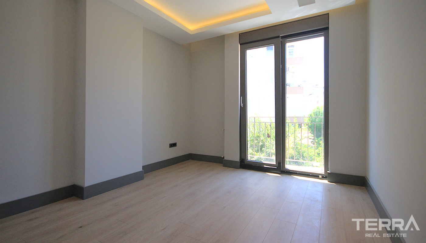 Antalya Lara'da Satılık Lüks Daireler - 14228