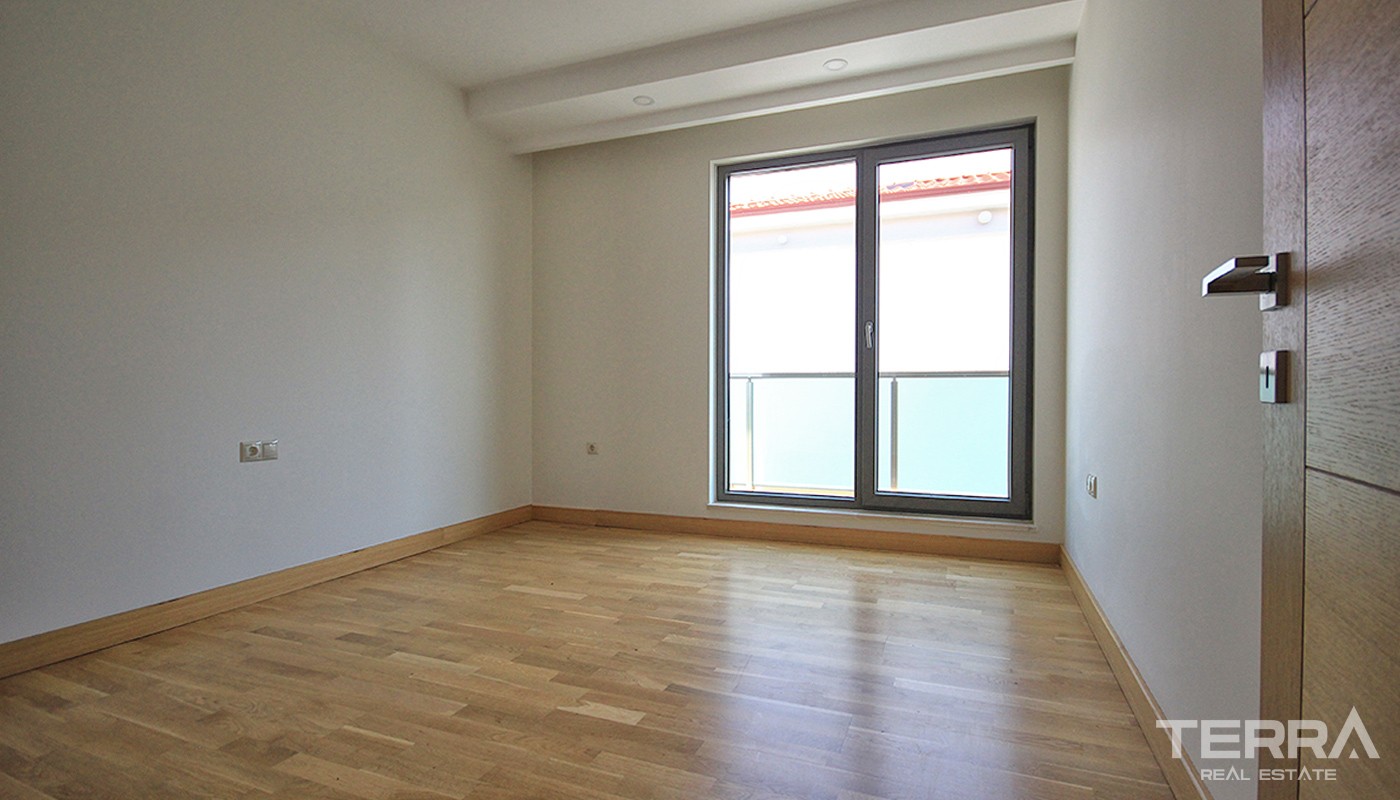 Exclusive Villas for Sale in Antalya with Biological Swimming Pool - 14276