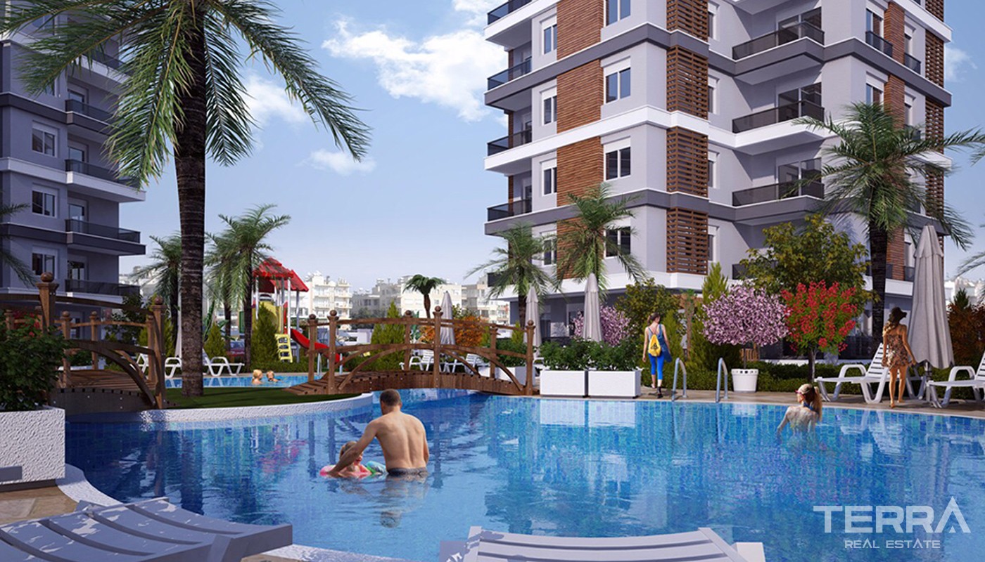 Antalya'da Yüzme Havuzlu Lüks Site İçinde Sıfır Daireler - 14434