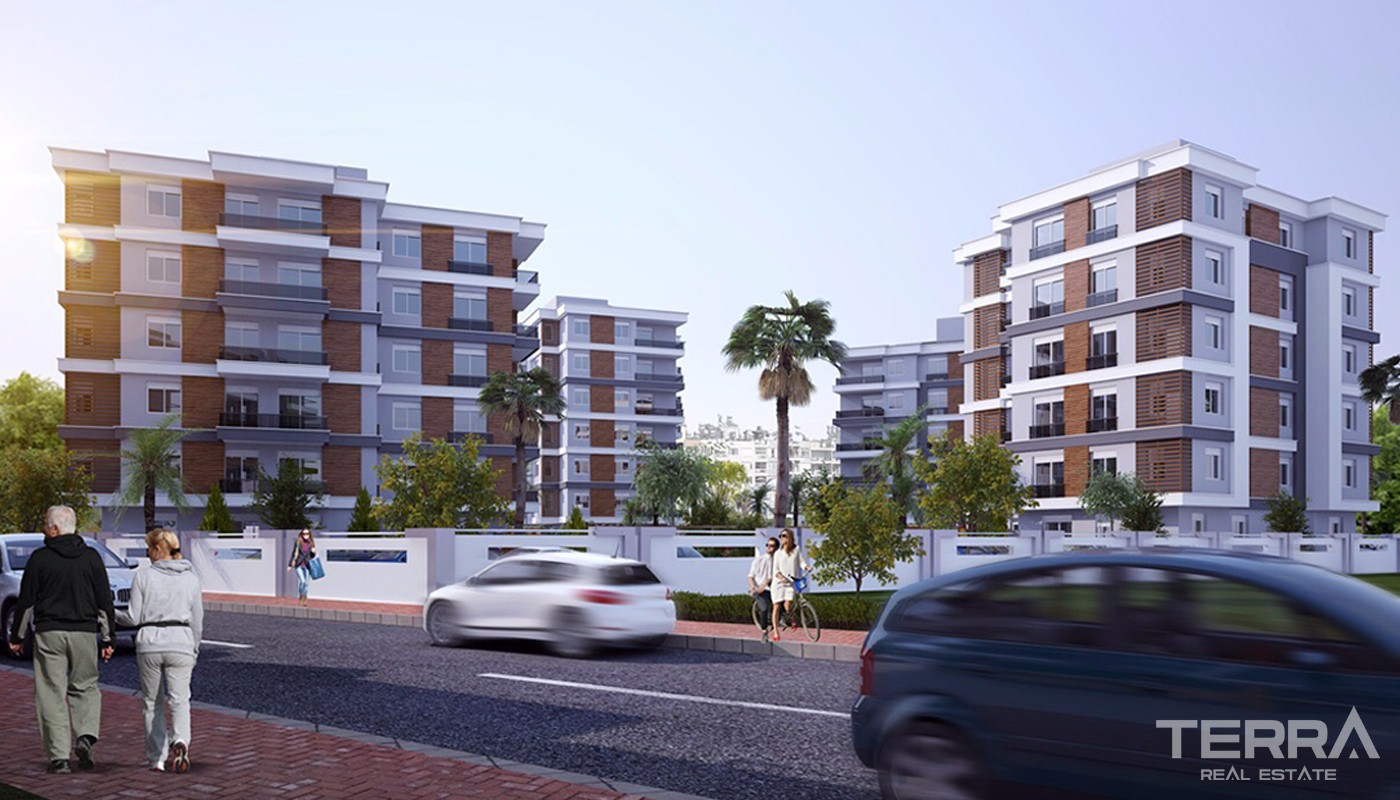 Antalya'da Yüzme Havuzlu Lüks Site İçinde Sıfır Daireler - 14441