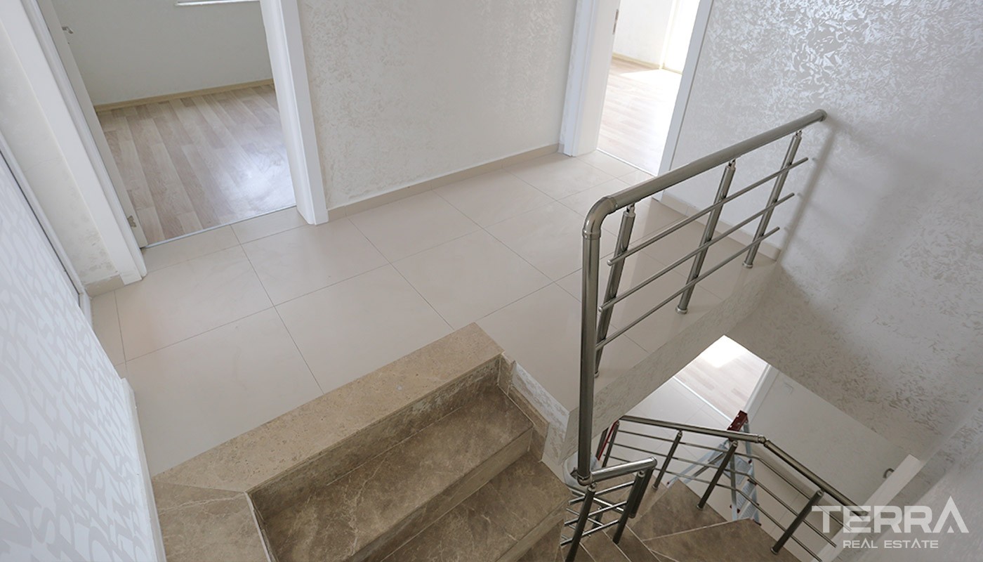 Luxus-Maisonette-Apartment in Konyaalti mit separater Küche - 14564