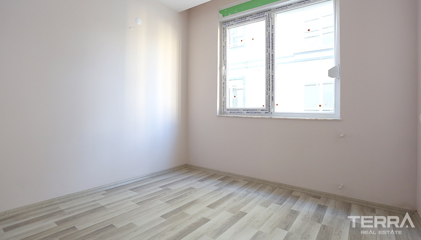 Centrally Located Apartments in Antalya with Separate Kitchen - 14585