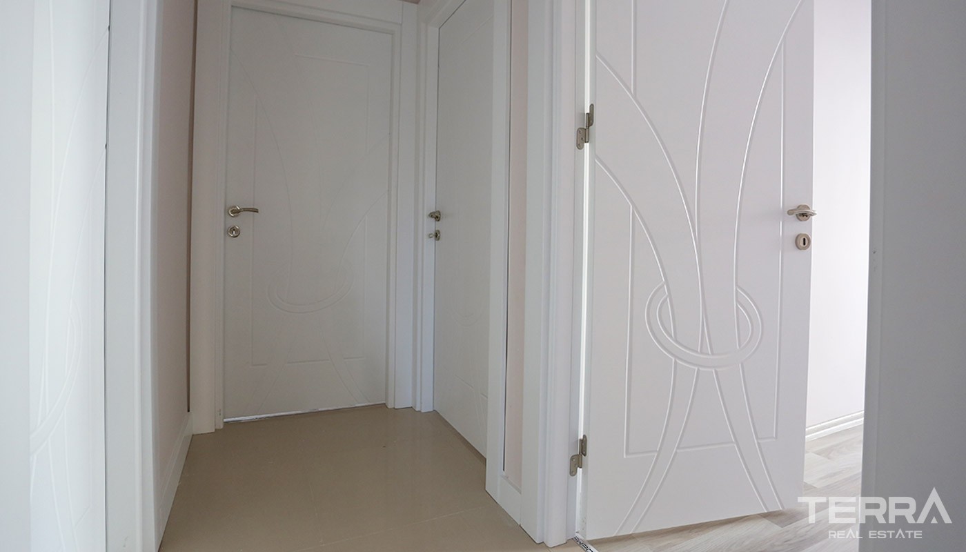 Centrally Located Apartments in Antalya with Separate Kitchen - 14593