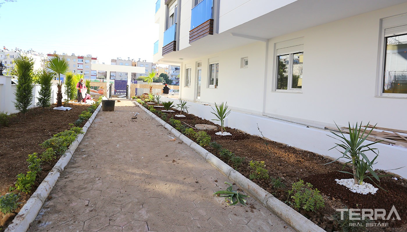 Centrally Located Apartments in Antalya with Separate Kitchen - 14595