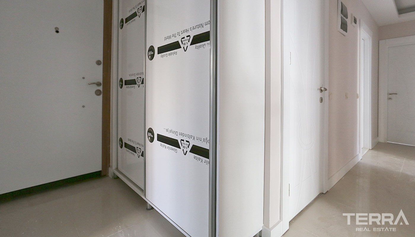 Centrally Located Apartments in Antalya with Separate Kitchen - 14596