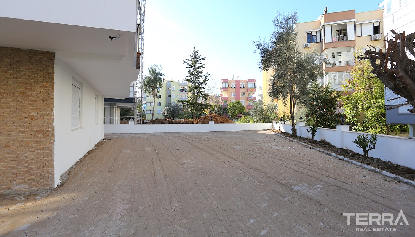 Centrally Located Apartments in Antalya with Separate Kitchen - 14600
