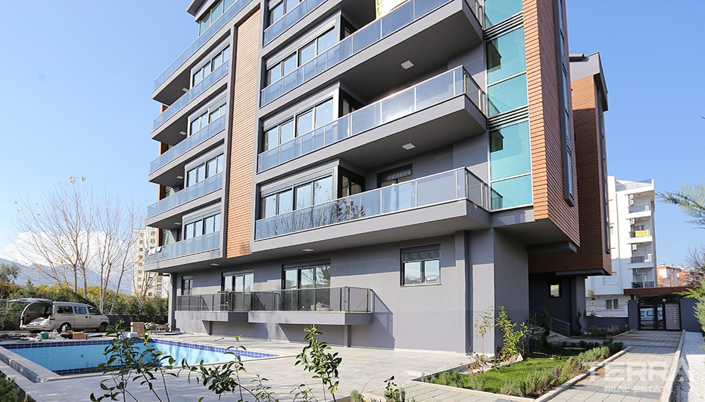 Moderna och nyligen färdigbyggda lägenheter i Antalya