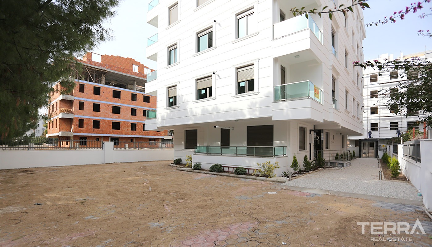 Centrally Located Antalya Apartments with Separate Kitchen - 14711