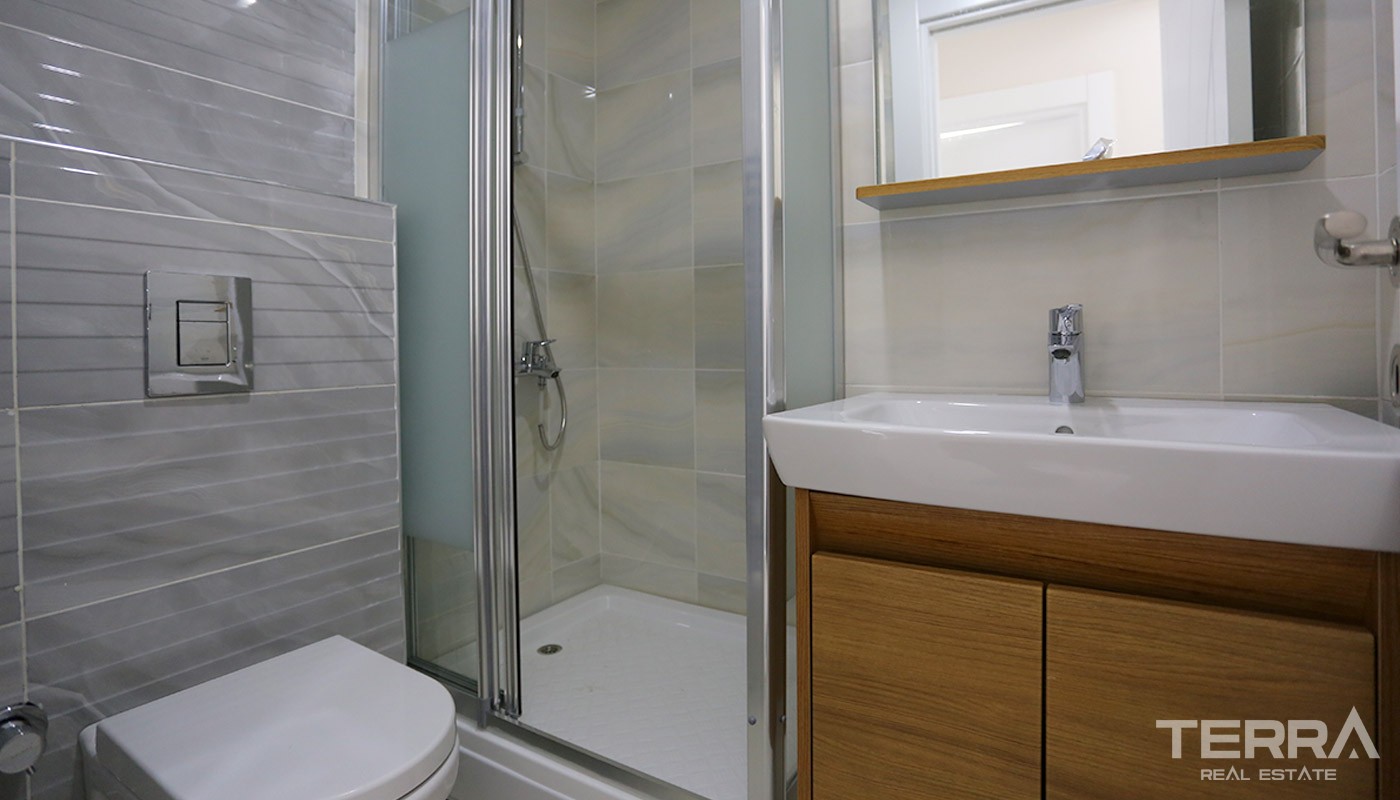 Centrally Located Antalya Apartments with Separate Kitchen - 14738