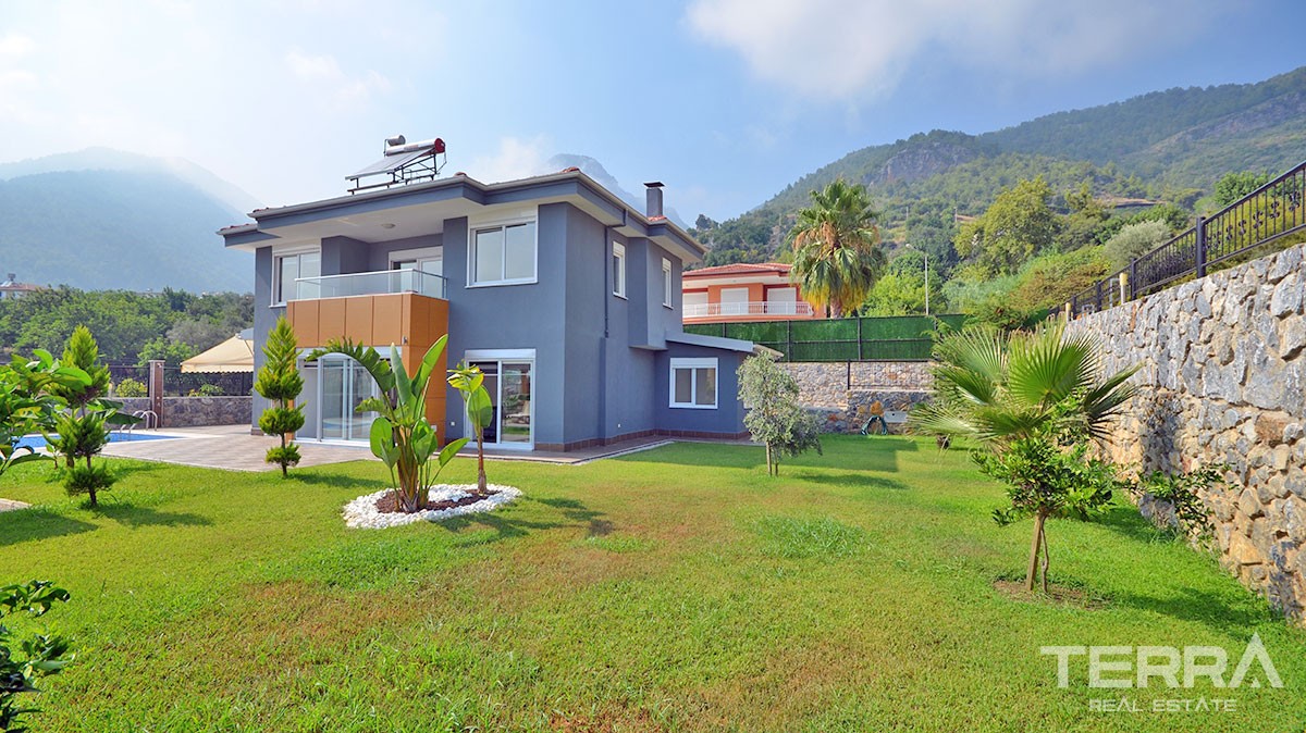 Fully Furnished Exclusive Villa in Alanya Oba - 14746
