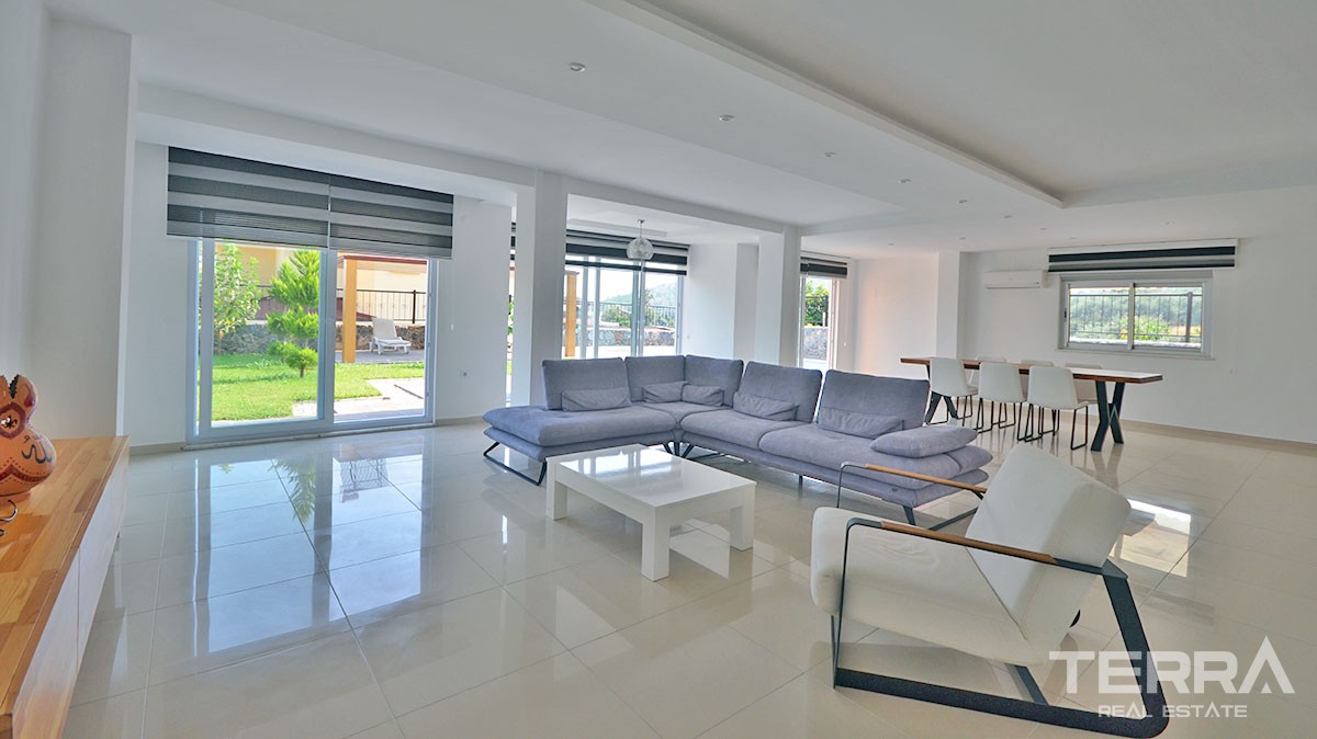 Fully Furnished Exclusive Villa in Alanya Oba - 14759