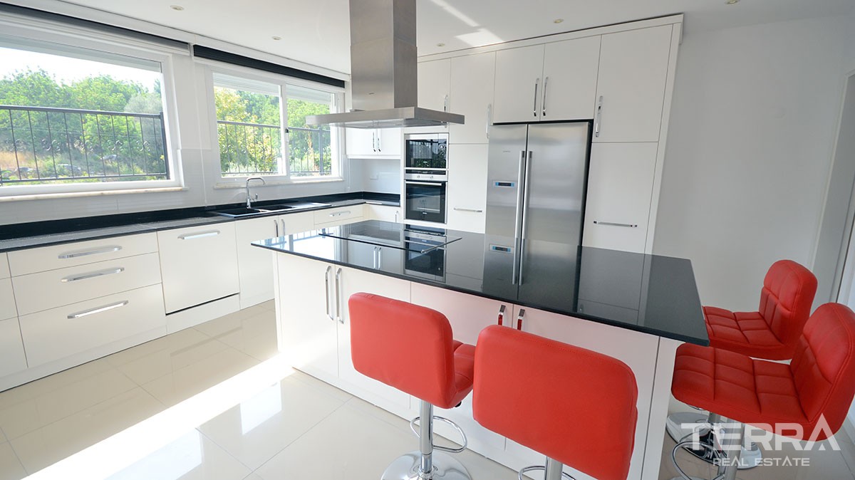 Fully Furnished Exclusive Villa in Alanya Oba - 14761