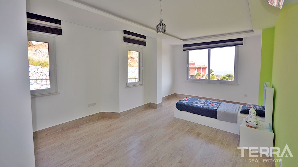 Fully Furnished Exclusive Villa in Alanya Oba - 14767