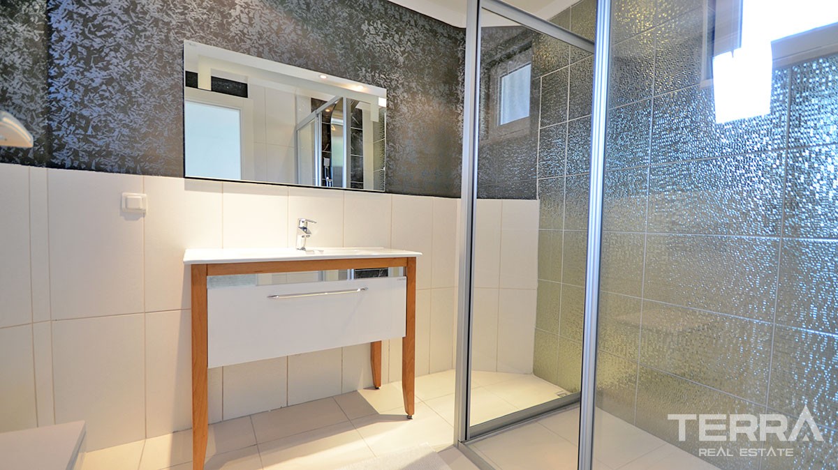 Fully Furnished Exclusive Villa in Alanya Oba - 14771