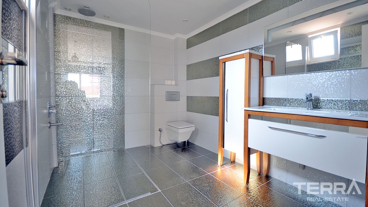 Fully Furnished Exclusive Villa in Alanya Oba - 14774