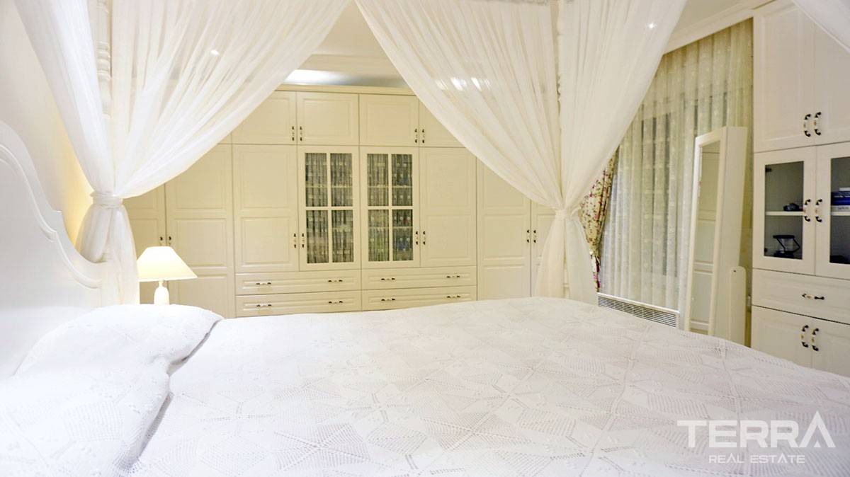 Luxury 3 Bedroom Apartment in Alanya Oba - 15032