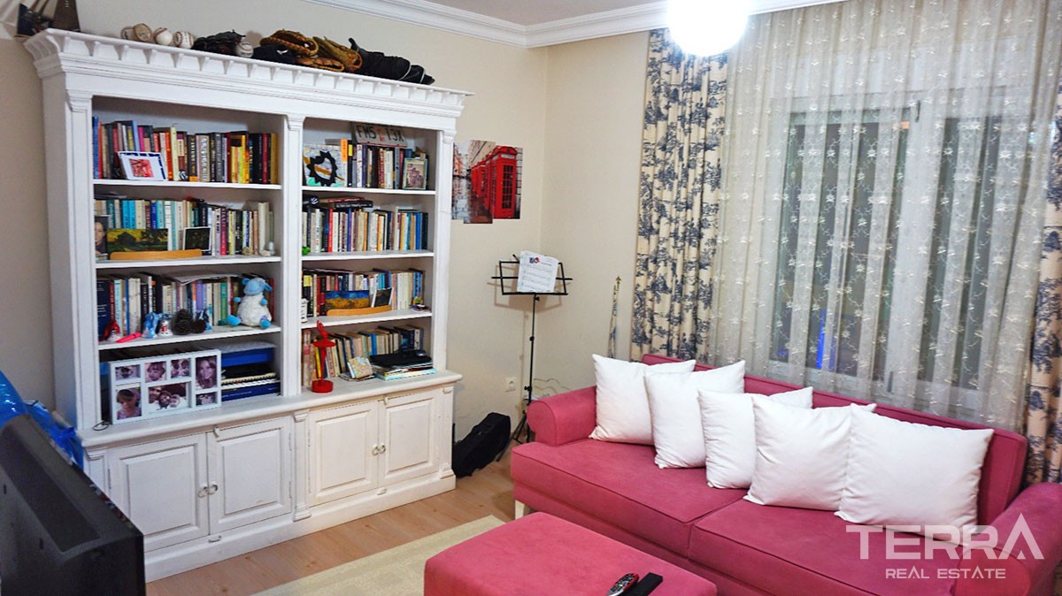 Luxury 3 Bedroom Apartment in Alanya Oba - 15036