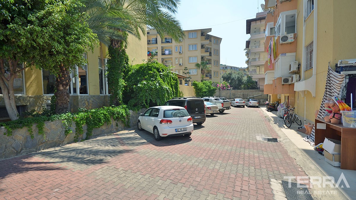 Sea-view Apartment for Sale in Alanya Cleopatra Region - 15005