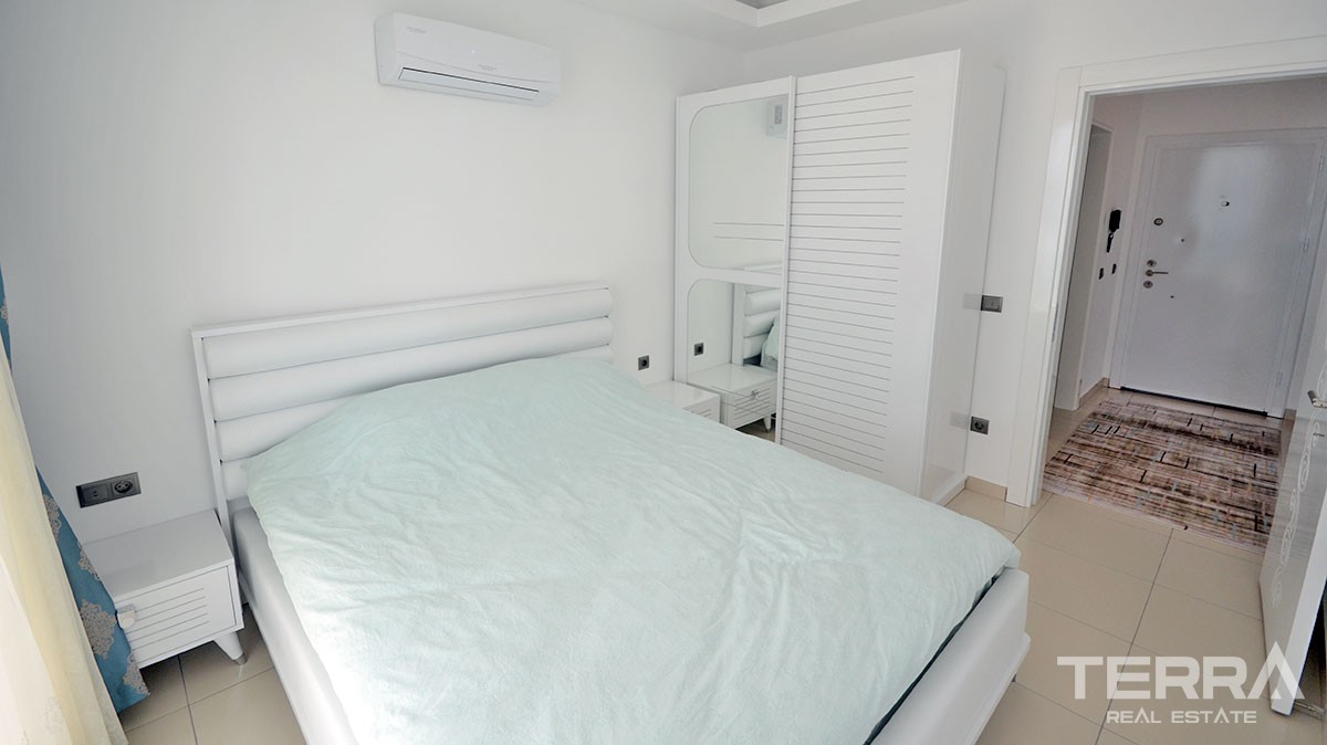 Fully Furnished Apartment in A Ultra-luxury Complex for Sale in Alanya - 15310