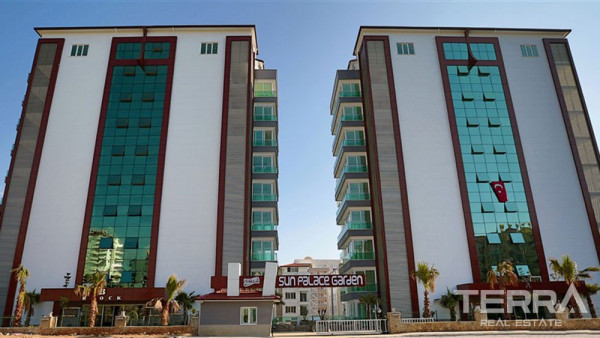 Komplett möbliertes Penthouse zum Verkauf in Alanya