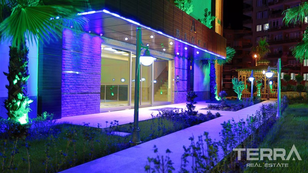 Fully Furnished Penthouse in a Ultra-luxury Complex in Alanya - 15370