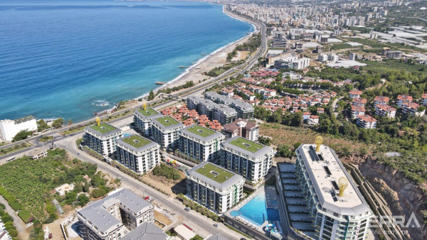 Luxuriöse Apartments direkt am Meer zu verkaufen in Alanya Kargıcak