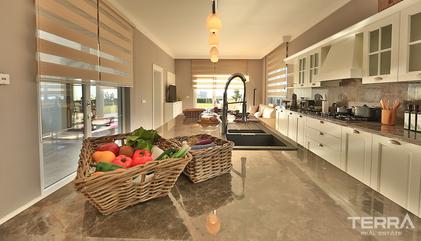 Authentic Exclusive Villas in Istanbul with Private Pool - 15684