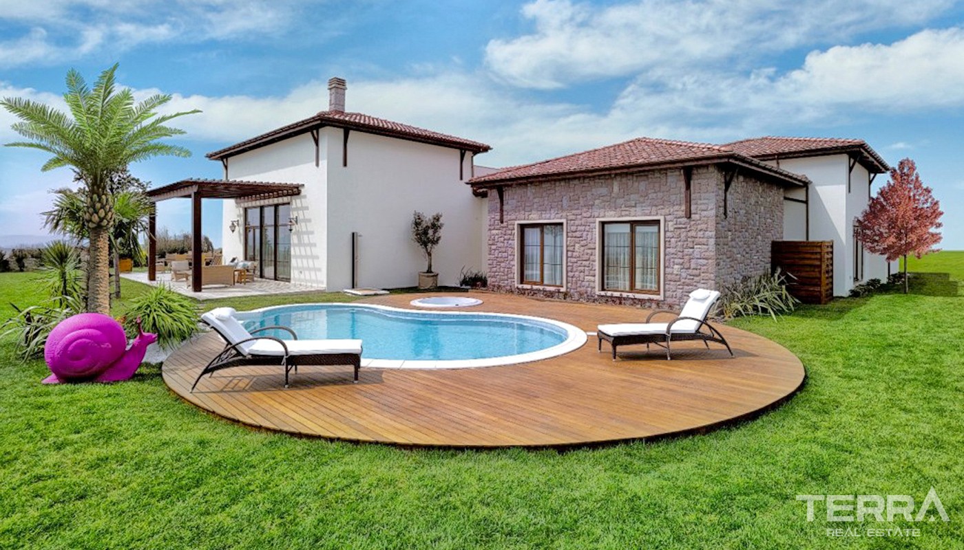 Authentic Exclusive Villas in Istanbul with Private Pool - 15702