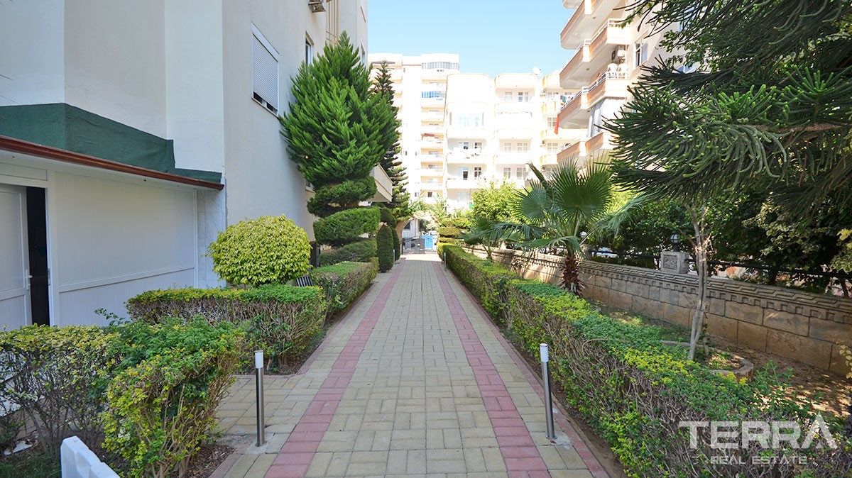 Fully Furnished Sea View Resale Apartment in Alanya  - 16241