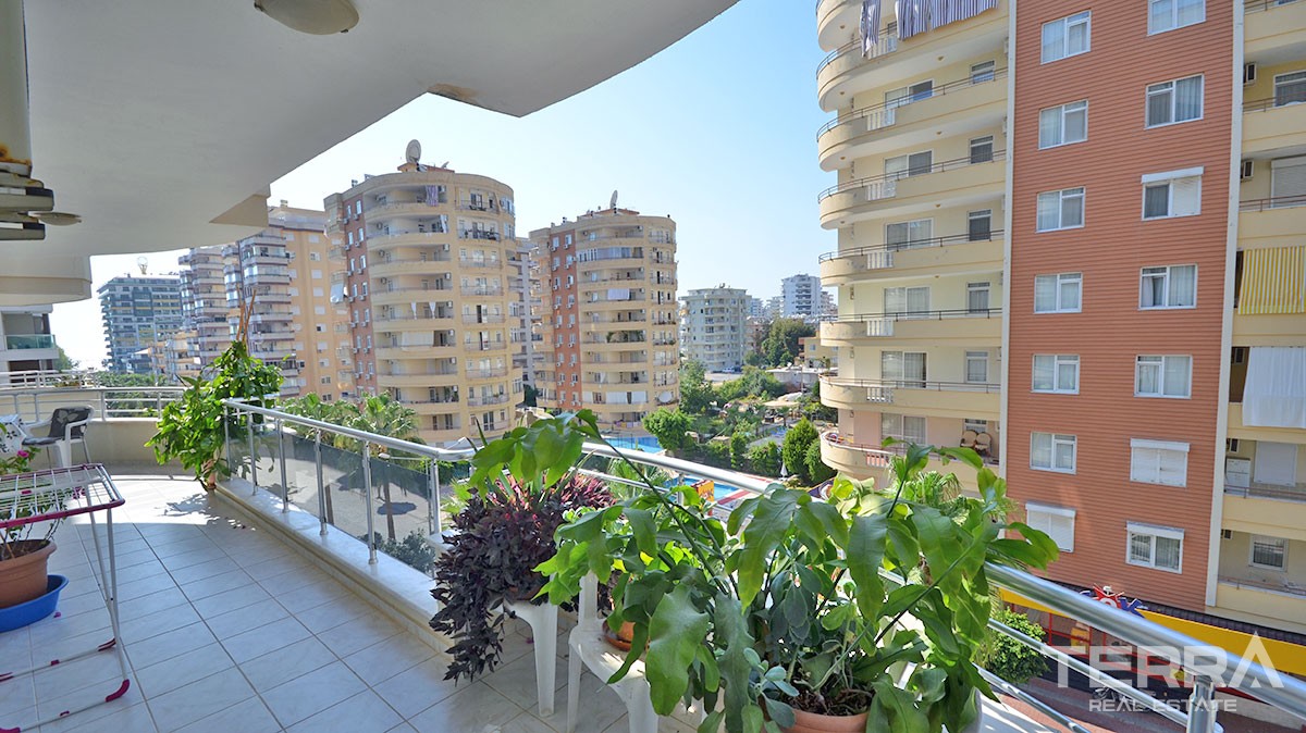 Fully Furnished Sea View Resale Apartment in Alanya  - 16256